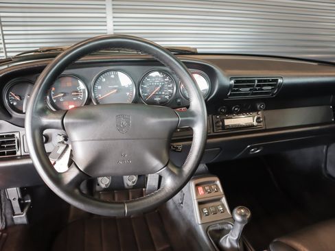 Used 1997 Porsche 911 Carrera image 16