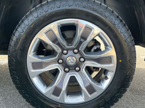 Used 2022 RAM 1500 Limited image 19