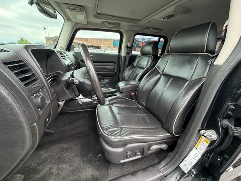 Used 2008 HUMMER H3 Luxury AWD/4WD image 11