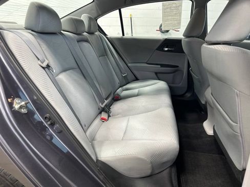 Used 2015 Honda Accord LX image 16