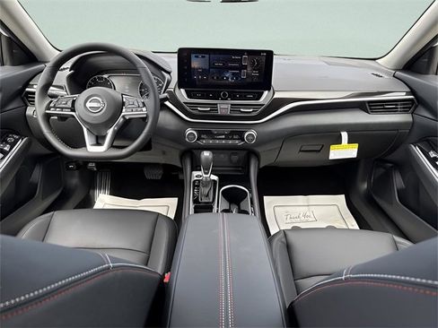 New 2025 Nissan Altima 2.5 SR w/ SR Premium Package image 18