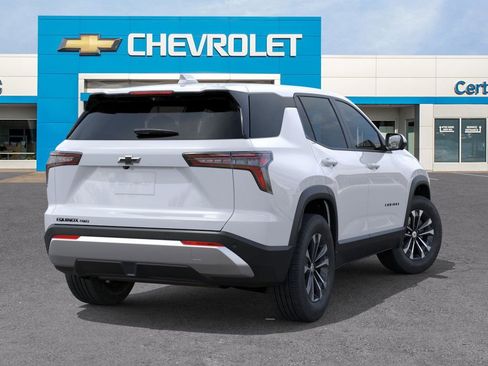 New 2026 Chevrolet Equinox LT image 4