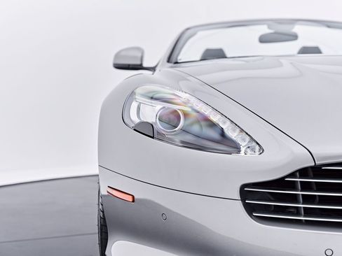 Used 2016 Aston Martin DB9 GT RWD image 34