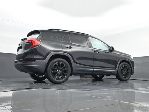 Used 2020 GMC Terrain SLT w/ Preferred Package AWD/4WD image 28