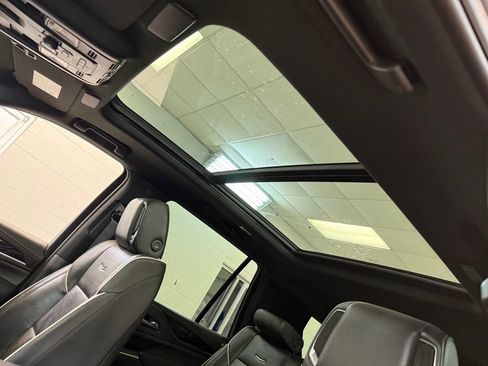 Used 2023 Cadillac Escalade Sport AWD/4WD image 20