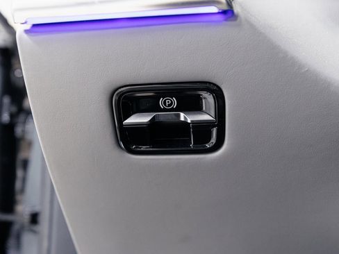 Used 2023 Mercedes-Benz S 580 4MATIC Sedan w/ AMG Line image 10