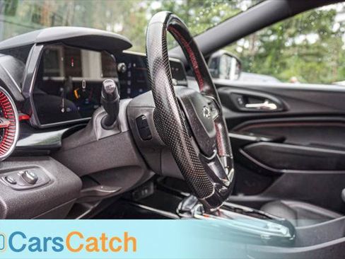 Used 2024 Chevrolet Trax RS w/ Driver Confidence Package FWD image 19
