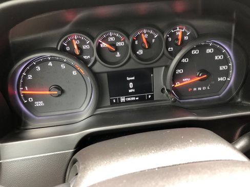 Used 2021 Chevrolet Silverado 2500 W/T w/ WT Convenience Package AWD/4WD image 35