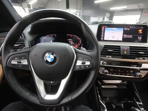 Used 2020 BMW X3 xDrive30i w/ Premium Package image 14