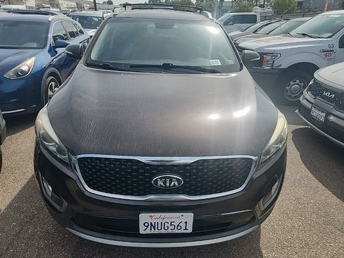 Used 2016 Kia Sorento EX w/ EX Premium Package image 2