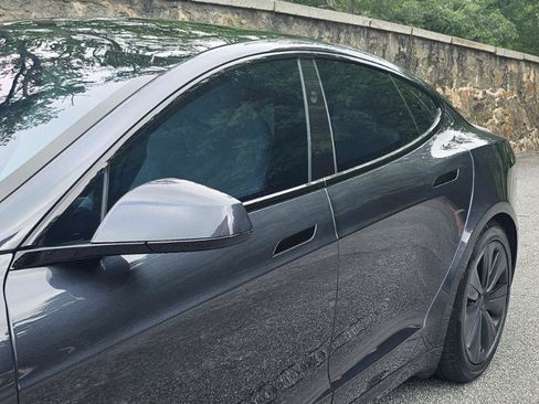 Used 2025 Tesla Model S AWD/4WD image 23