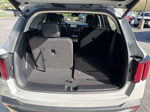 Certified 2024 Kia Sorento X-Line EX image 6