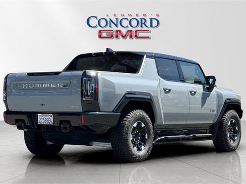 Used 2024 GMC Hummer EV 3X w/ Extreme Off-Road Package image 4