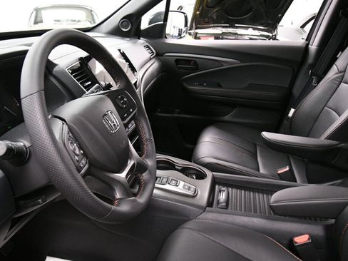 Used 2023 Honda Passport TrailSport image 20