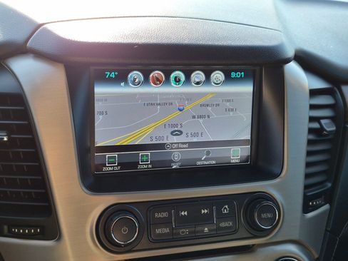 Used 2018 GMC Yukon XL Denali w/ Denali Ultimate Package AWD/4WD image 25