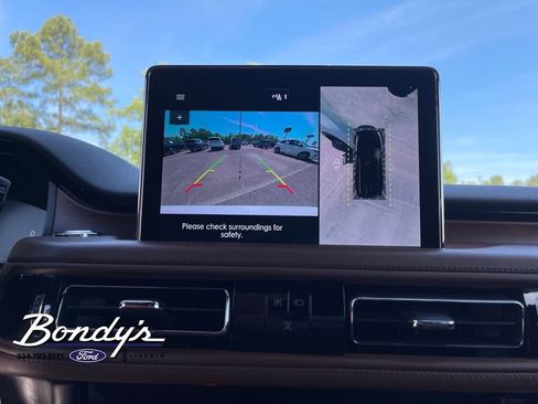 Used 2023 Lincoln Aviator Reserve w/ Equipment Group 201A RWD image 6