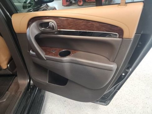 Used 2014 Buick Enclave Leather image 17