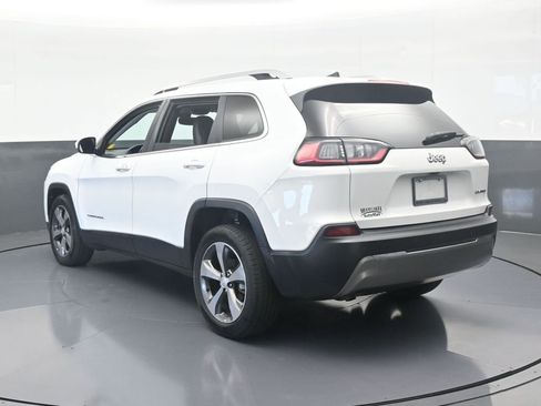 Used 2019 Jeep Cherokee Limited image 4