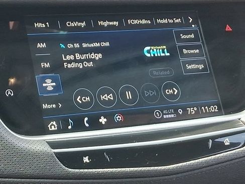 Used 2025 Cadillac XT5 Luxury w/ LPO, Floor Liner Package AWD/4WD image 15