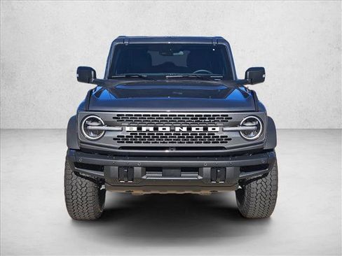 New 2025 Ford Bronco Badlands image 6