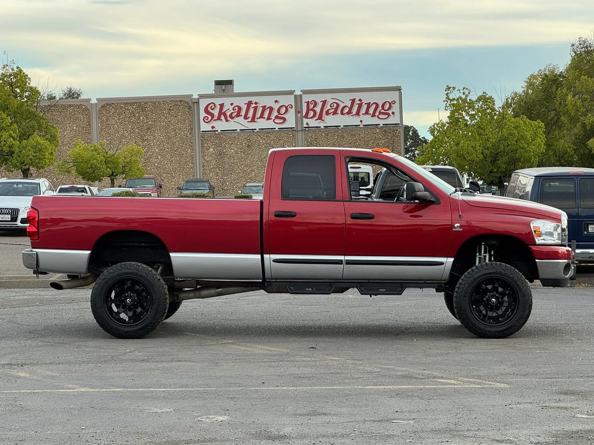 Used 2007 Dodge Ram 2500 Truck SLT w/ Quad Cab Big Horn Value Group AWD/4WD image 4
