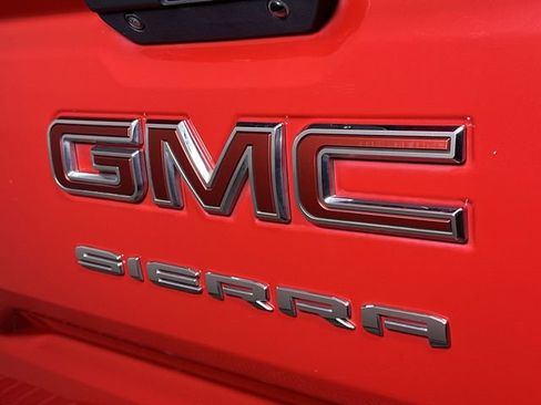 Used 2020 GMC Sierra 1500 Elevation w/ Elevation Value Package AWD/4WD image 32