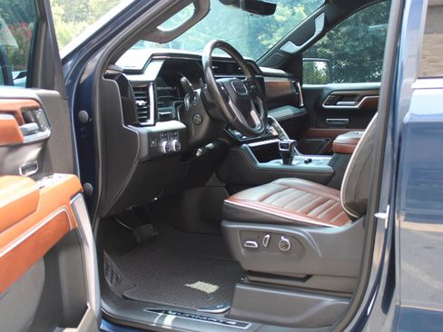 Used 2022 GMC Sierra 1500 Denali Ultimate AWD/4WD image 22