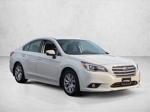 Used 2016 Subaru Legacy 2.5i Premium image 3