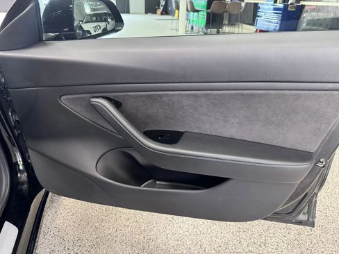 Used 2019 Tesla Model 3 Mid Range RWD image 35