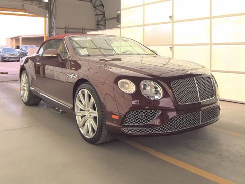 Used 2016 Bentley Continental GT image 10