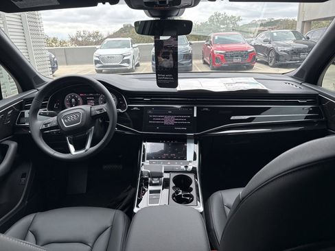 New 2026 Audi Q7 2.0T Premium image 18