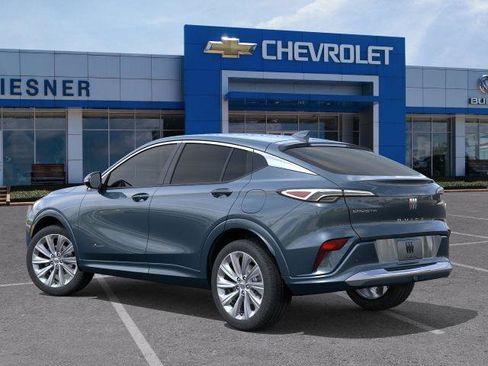 New 2026 Buick Envista Avenir image 3