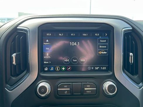 Used 2021 GMC Sierra 1500 SLT w/ SLT Premium Package image 19