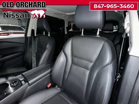 Used 2024 Nissan Rogue SL w/ SL Premium Package AWD/4WD image 11
