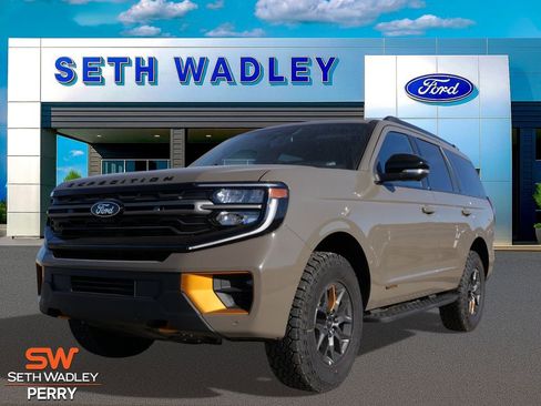 New 2026 Ford Expedition Tremor image 5