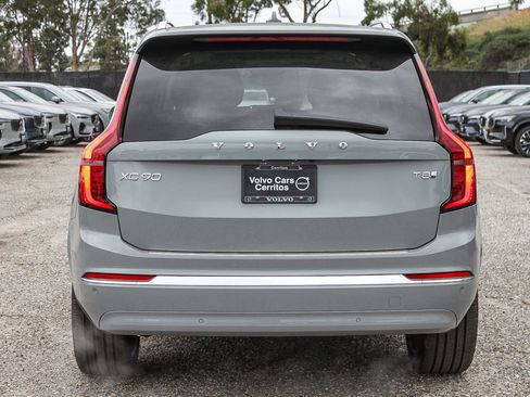 New 2026 Volvo XC90 T8 Ultra w/ Protection Package Premier AWD/4WD image 7