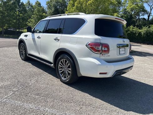 Used 2018 Nissan Armada Platinum w/ Captain Seat Package RWD image 5