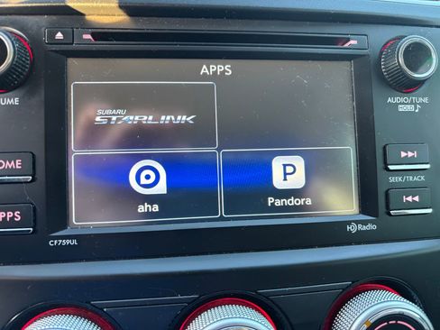 Used 2018 Subaru Forester 2.5i w/ Alloy Wheel Package image 11