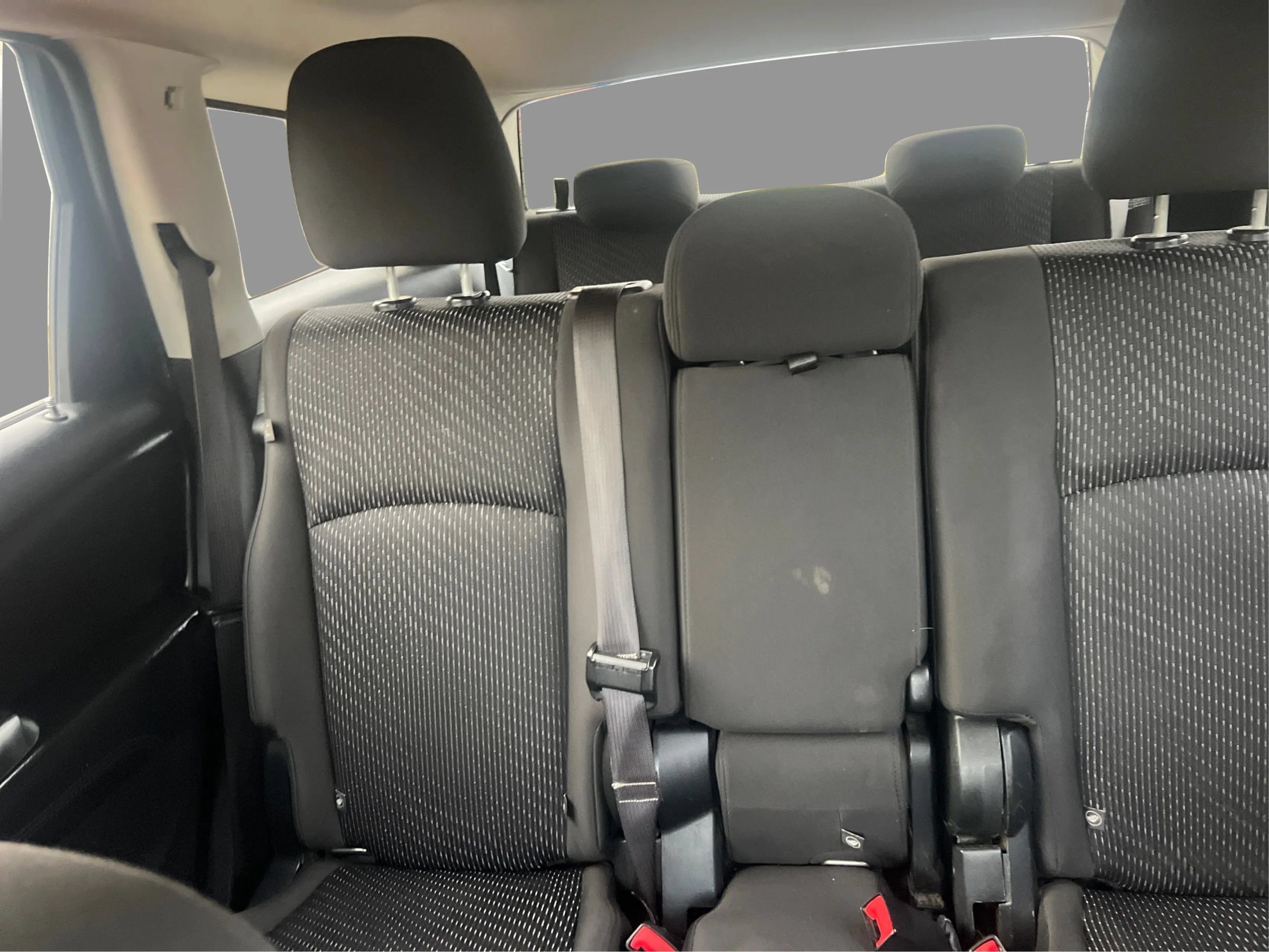Used 2017 Dodge Journey SE w/ Flexible Seating Group FWD image 17