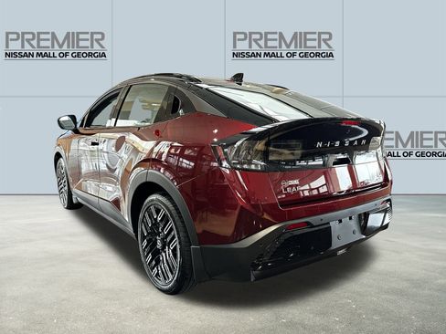New 2026 Nissan Leaf Platinum+ w/ Illuminated Package FWD image 6