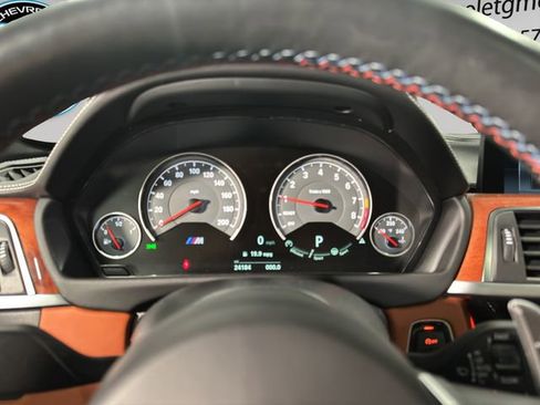 Used 2018 BMW M3 Competition image 12