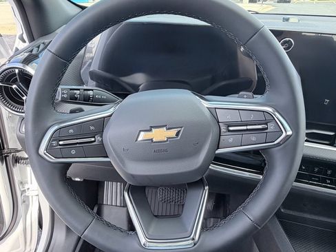 New 2026 Chevrolet Equinox LT image 12