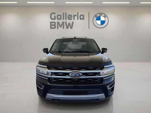 Used 2023 Ford Expedition Max Limited image 3