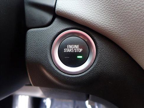 Certified 2024 Chevrolet Equinox LT image 24