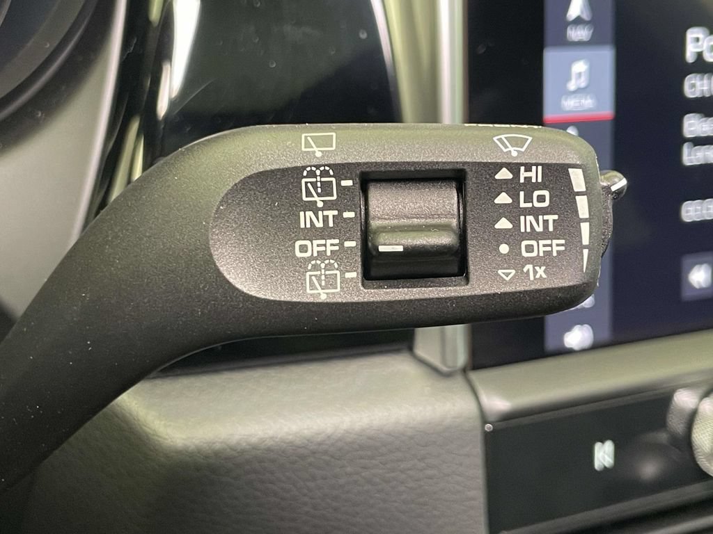 Certified 2023 Porsche Panamera 4 AWD/4WD image 89