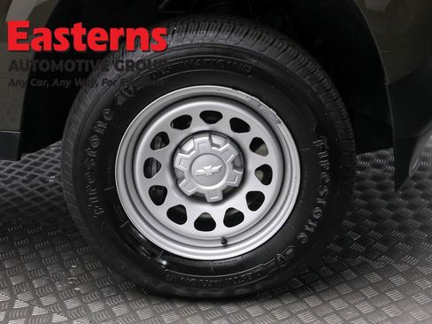 Used 2024 Chevrolet Colorado W/T image 30