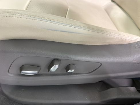 Used 2024 Cadillac XT5 Premium Luxury w/ Technology Package FWD image 10