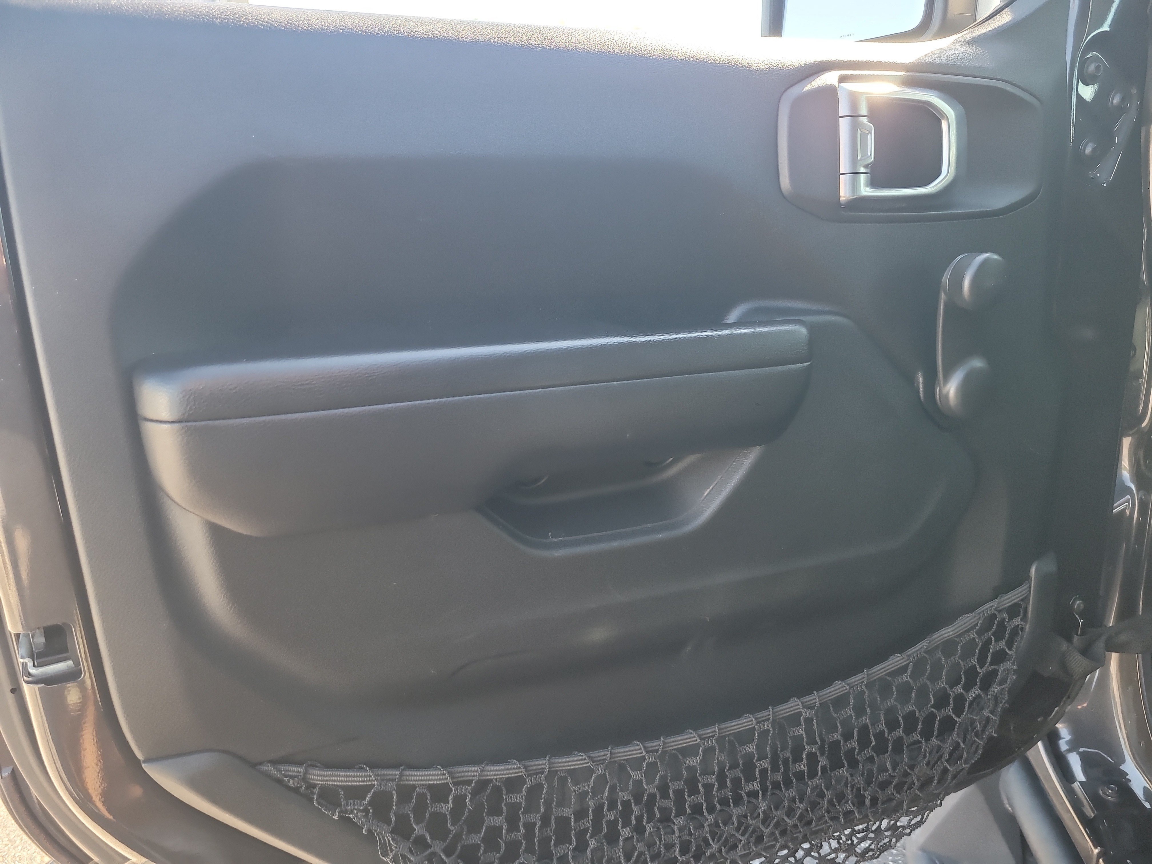 Used 2020 Jeep Wrangler Unlimited Sport AWD/4WD image 14