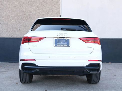 Used 2022 Audi Q3 2.0T Premium Plus w/ Premium Plus Package image 16