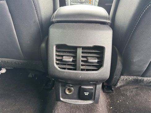 Used 2017 Ford Fusion Titanium image 13